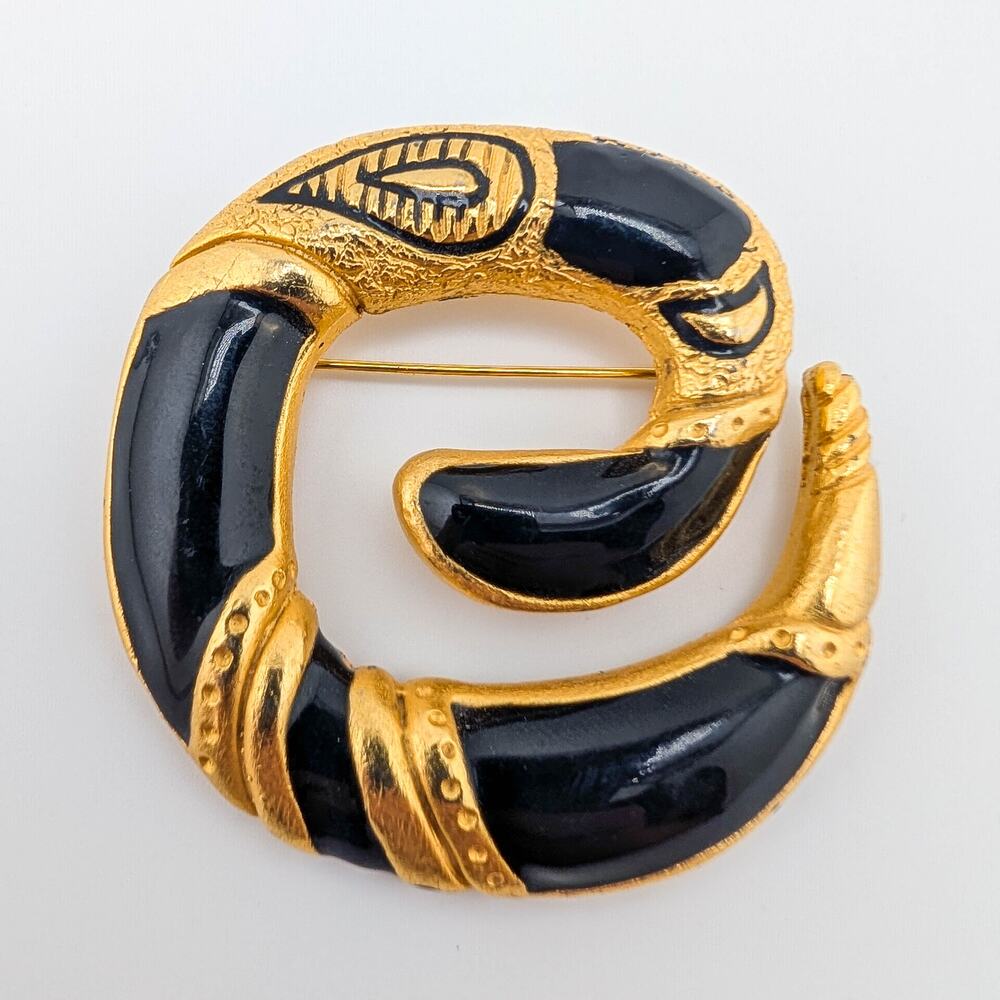 1980s Style Gold Tone Textured Abstract Serpent Spiral Brooch Pin